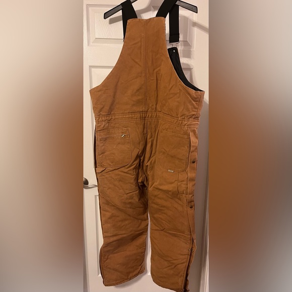 Bercowear insulated coveralls size XL Reg w/Elastic Straps - Picture 2 of 8